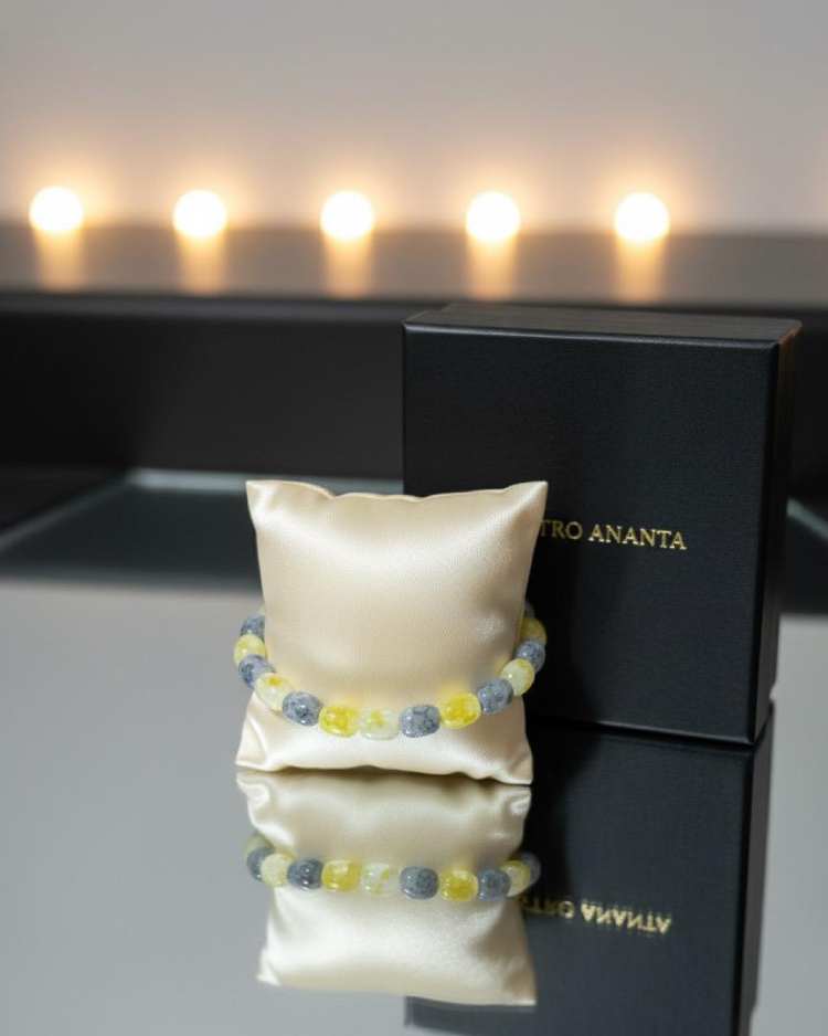 Yellow & Grey Cracked Agate - Gallery Image 4